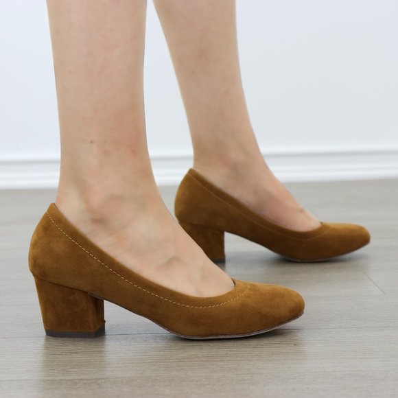 Vintage look chunky heel round toe pumps - Picture 5 of 7